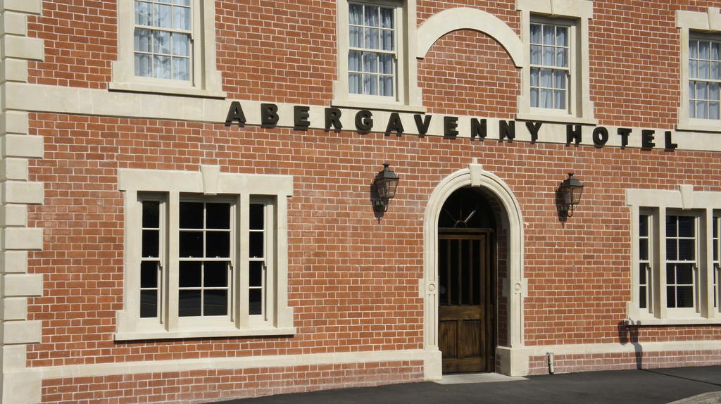 Abergavenny Hotel Екстериор снимка