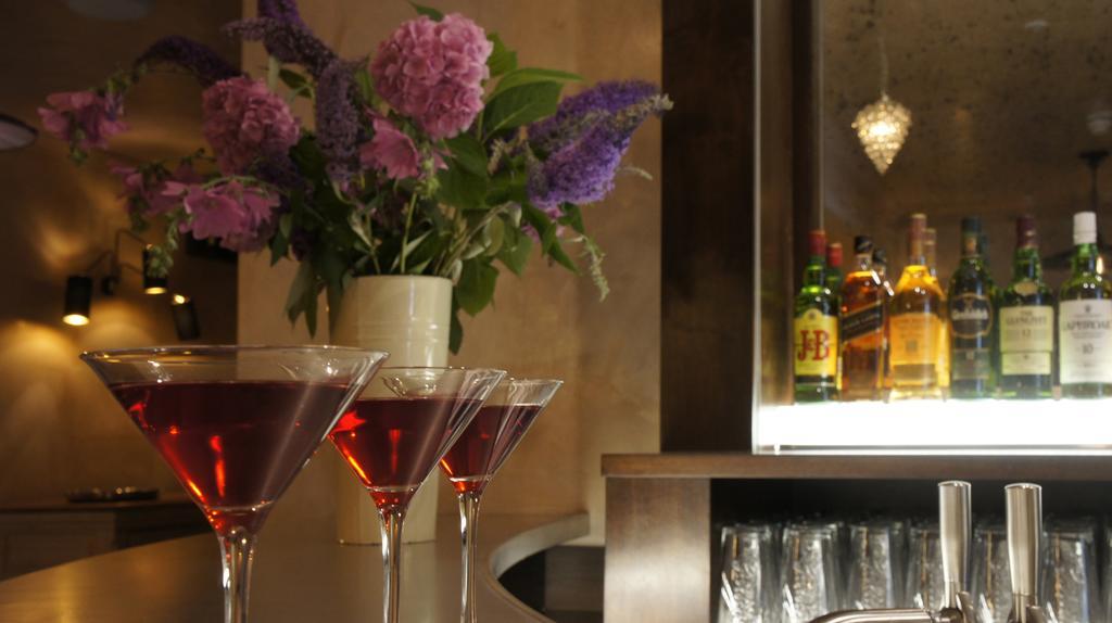 Abergavenny Hotel Екстериор снимка